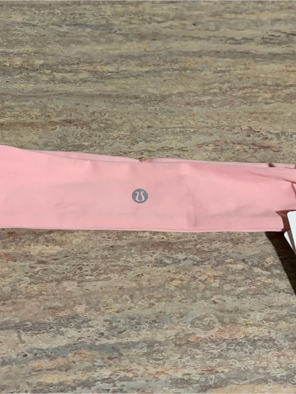 NWT Lululemon Athletica Soft Pink Fly Away Tamer Headband